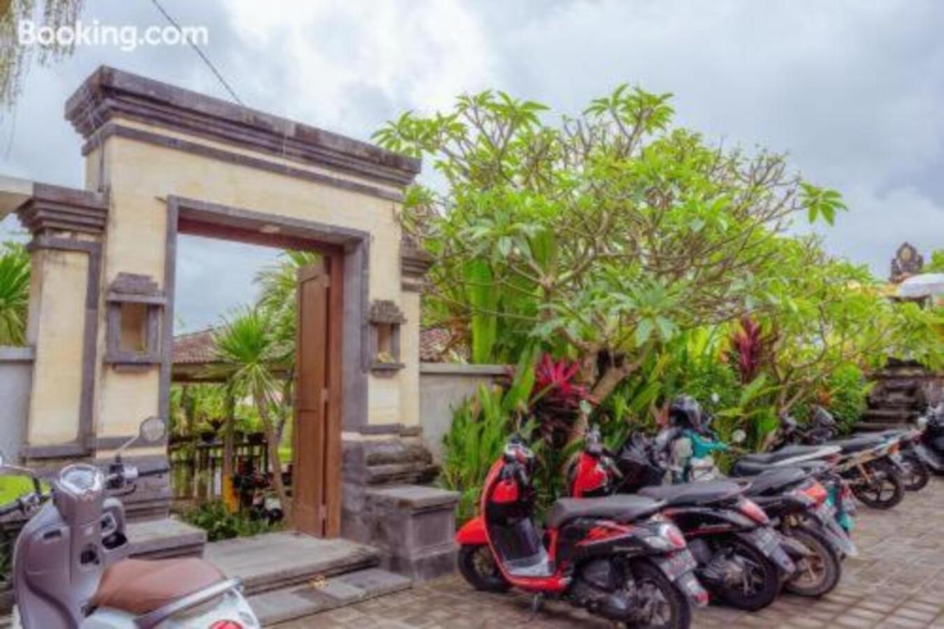 Puri Canggu Rooms 2 Экстерьер фото